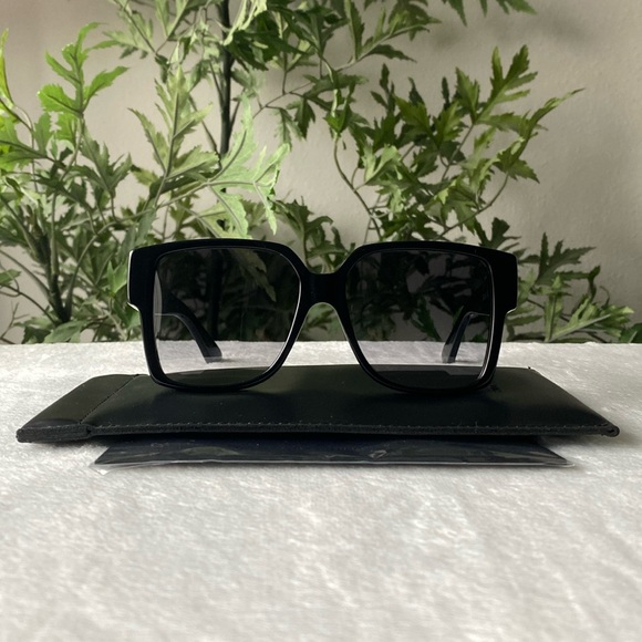 Saint Laurent Accessories - Saint Laurent Monochrome Oversized Square YSL Sunglasses (SLM9-002, Black/Gray)